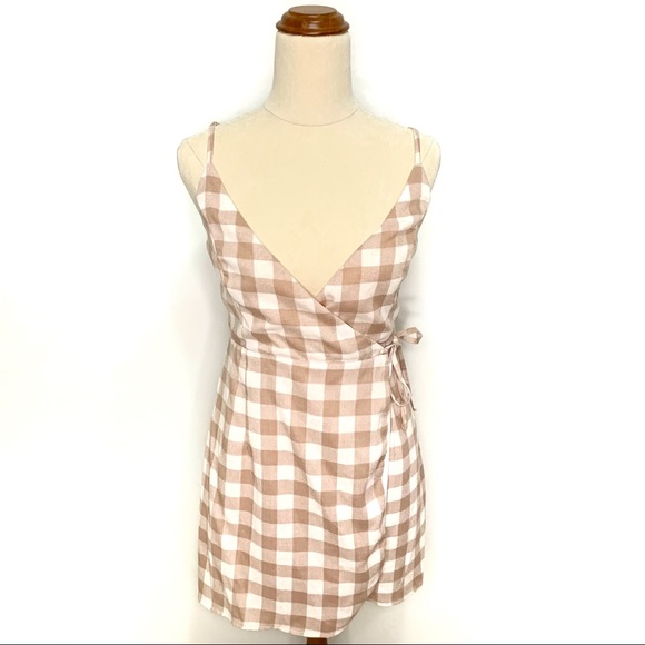 Perfect Stranger Escape Wrap Dress 